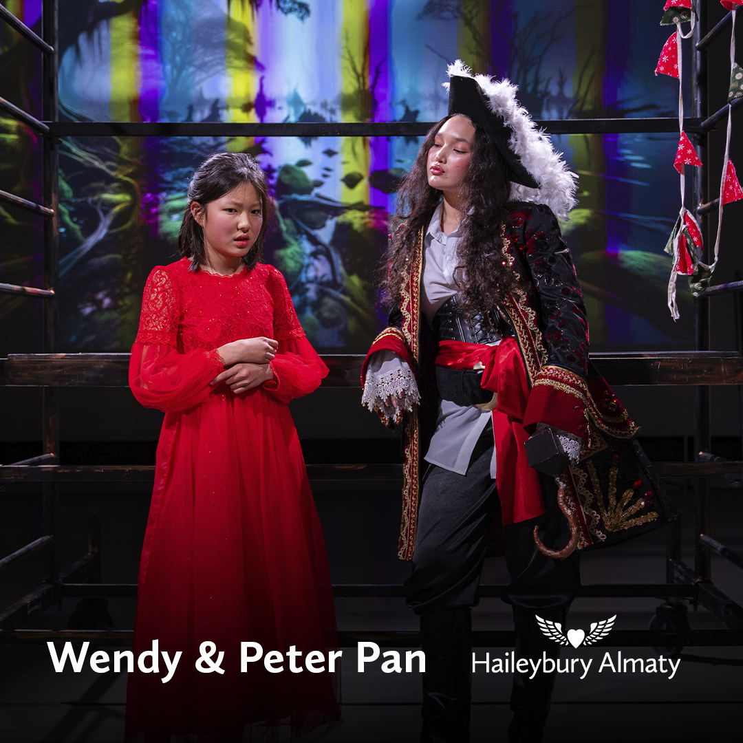 Путешествие в Неверленд: ученики Haileybury Almaty представили зрителям спектакль "Венди и Питер Пэн"